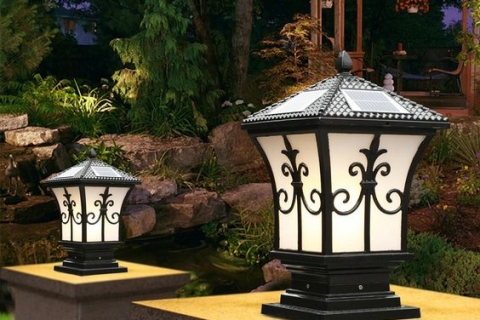 Tổng hợp những loại đèn trụ cổng năng lượng mặt trời tốt nhất 2024