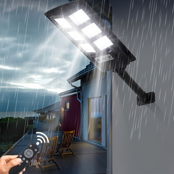  đèn tích điện năng lượng mặt trời