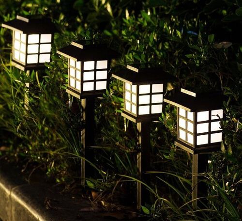 đèn trụ cổng năng lượng mặt