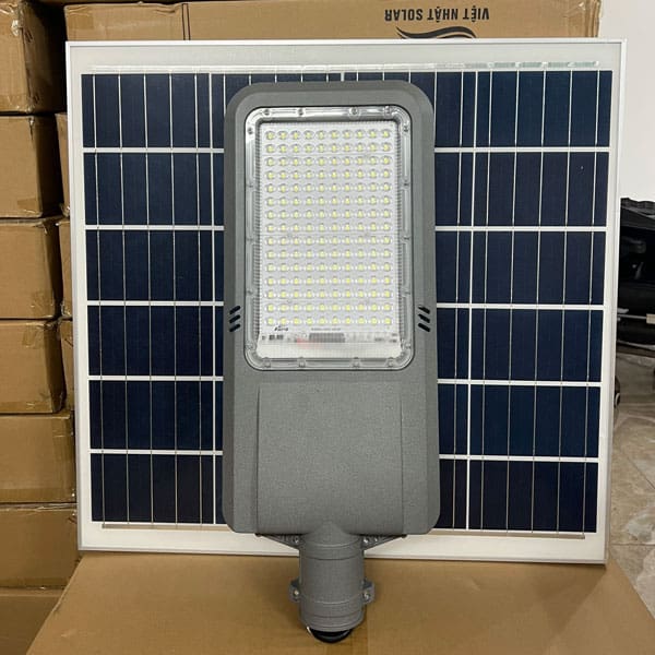 Đèn Công Trình 1500W Năng Lượng Mặt Trời 