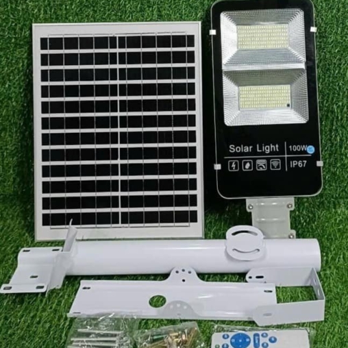 Đèn Năng Lượng Mặt Trời| Đèn Bàn Chải 100W sáng trắng cao cấp BC100