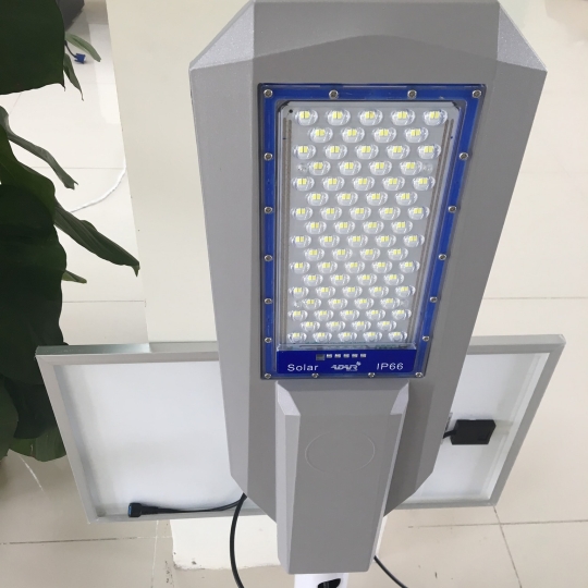 ĐÈN PHI THUYỀN 600W NĂNG LƯỢNG MẶT TRỜI DÒNG ALPHA 8+ SSH SOLAR CAO CẤP, HIỆN ĐẠI
