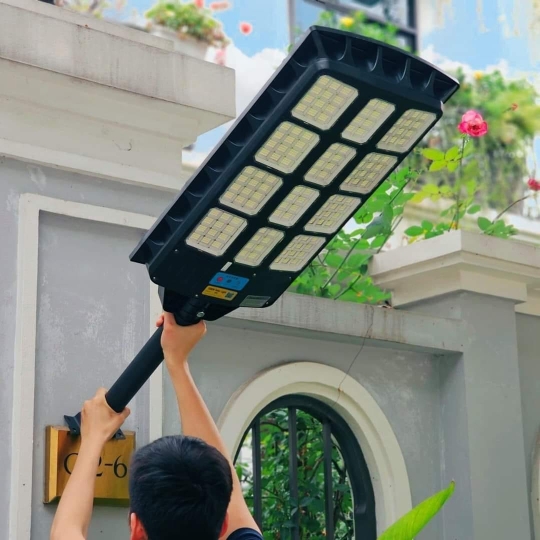 Đèn Năng Lượng Mặt Trời | Đèn Liền Thể 1000W công suất lớn LT1000