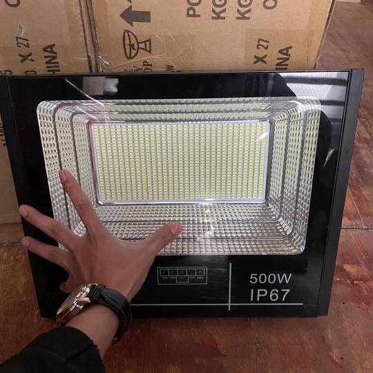 Đèn Năng Lượng Mặt Trời | Đèn Pha Báo Pin 500W ánh sáng trắng công suất cao LP500