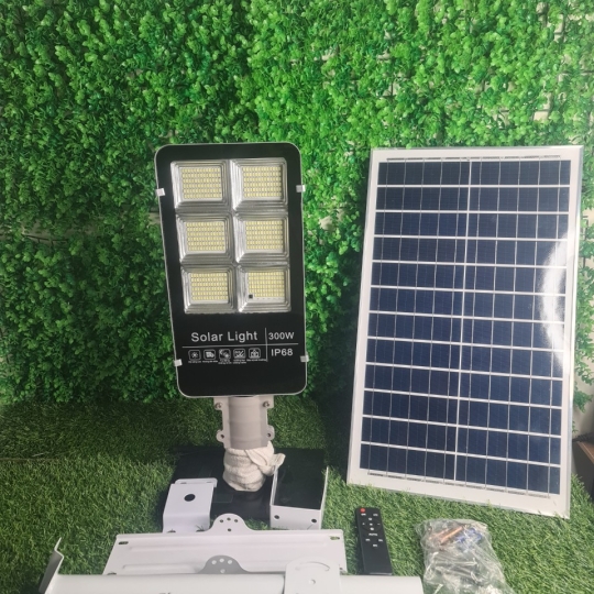 Đèn Năng Lượng Mặt Trời | Đèn Bàn Chải 300W sáng vàng cao cấp BC300V