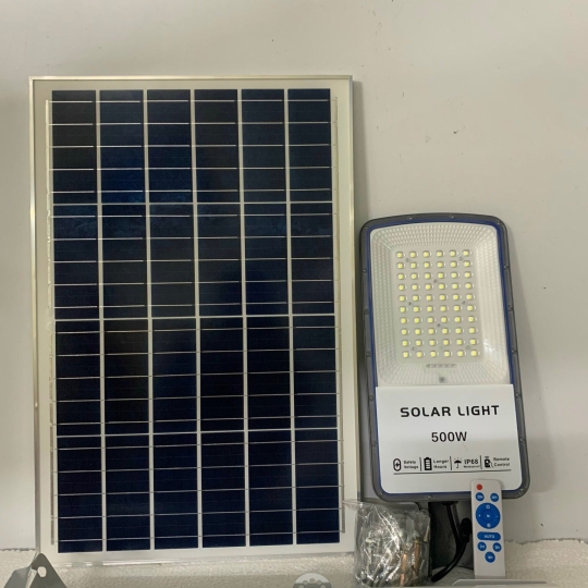 ĐÈN BÀN CHẢI 500W DÒNG BETA NĂNG LƯỢNG MẶT TRỜI SSH SOLAR HIỆN ĐẠI